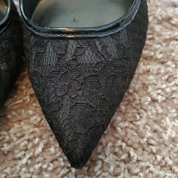 Guess black lace high heeled shoes - Picture 2 of 4